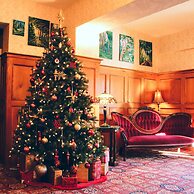 James Bay Inn Hotel & Suites