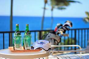 Whalers Cove Oceanfront Resort