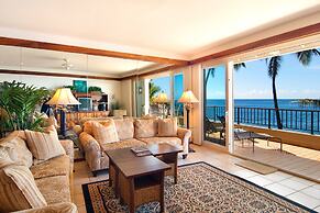 Whalers Cove Oceanfront Resort