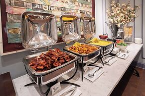 The Kendall Hotel at the Engine 7 Firehouse