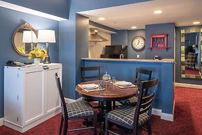 The Kendall Hotel at the Engine 7 Firehouse