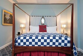 The Kendall Hotel at the Engine 7 Firehouse