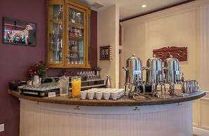 The Kendall Hotel at the Engine 7 Firehouse