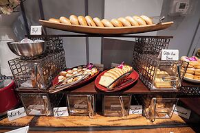 The Kendall Hotel at the Engine 7 Firehouse