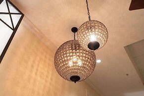 The Kendall Hotel at the Engine 7 Firehouse