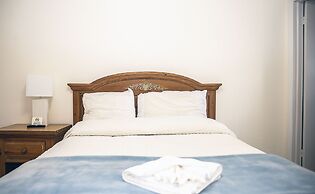 Orange Hill Beach Inn