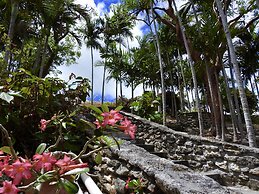 Orange Hill Beach Inn