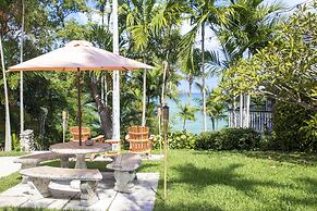 Orange Hill Beach Inn