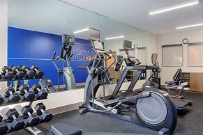 Holiday Inn Express & Suites Lancaster by IHG
