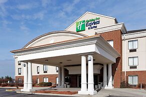 Holiday Inn Express & Suites Lancaster, an IHG Hotel