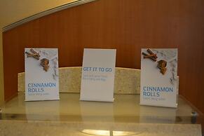 Holiday Inn Express & Suites Lancaster by IHG