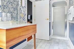 The Arco Hotel Midtown Village, Sonder by Marriott Bonvoy