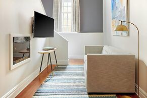 The Arco Hotel Midtown Village, Sonder by Marriott Bonvoy