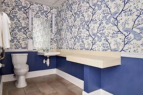 The Arco Hotel Midtown Village, Sonder by Marriott Bonvoy