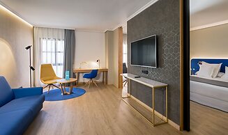 Barceló Cáceres V Centenario