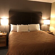 Boarders Inn & Suites by Cobblestone Hotels - Fayette
