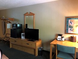 Boarders Inn & Suites by Cobblestone Hotels - Fayette