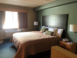 Boarders Inn & Suites by Cobblestone Hotels - Fayette