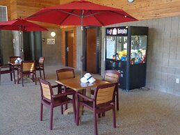 AmericInn by Wyndham Grand Rapids