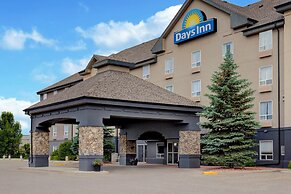 Days Inn by Wyndham Medicine Hat
