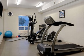 Days Inn by Wyndham Medicine Hat