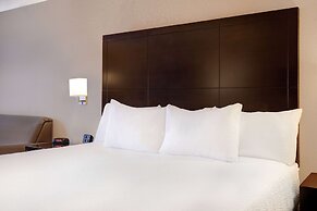 Days Inn by Wyndham Medicine Hat