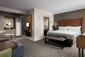 Renaissance Boulder FlatIron Hotel