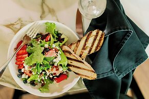 Renaissance Boulder FlatIron Hotel