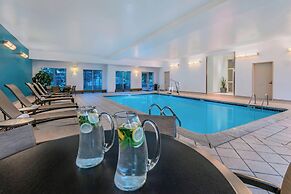 Renaissance Boulder FlatIron Hotel