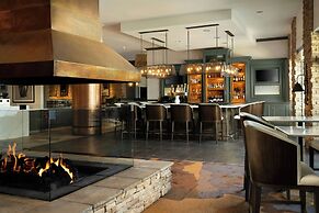 Renaissance Boulder FlatIron Hotel