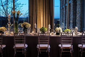 Renaissance Boulder FlatIron Hotel