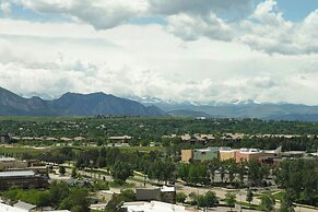 Renaissance Boulder FlatIron Hotel