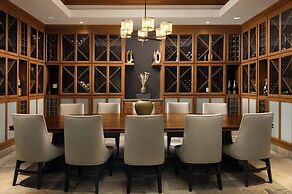 Renaissance Boulder FlatIron Hotel