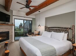 Tigh-Na-Mara Seaside Spa Resort