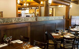 Tigh-Na-Mara Seaside Spa Resort