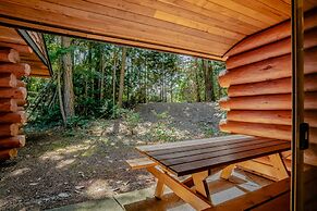 Tigh-Na-Mara Seaside Spa Resort