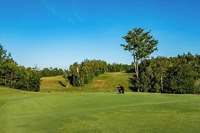 Mont Gabriel, Sainte-Adele, a Tribute Portfolio Resort