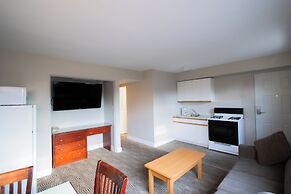 Scott's Inn and Suites