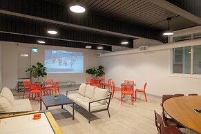 Scott's Inn and Suites