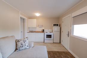 Scott's Inn and Suites