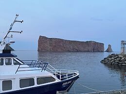 Hotel Motel Fleur De Lys