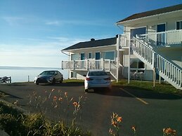 Hotel Motel Fleur De Lys