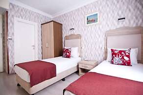 Artefes Hotel Old City