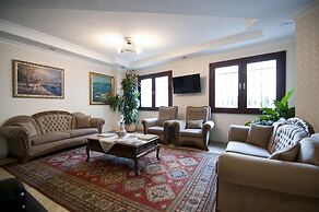 Artefes Hotel Old City