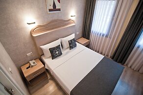 Artefes Hotel Old City