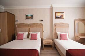 Artefes Hotel Old City