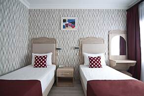 Artefes Hotel Old City