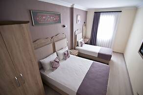 Artefes Hotel Old City