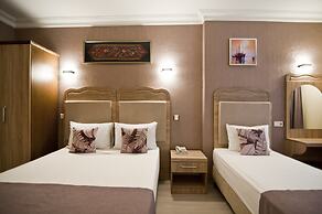 Artefes Hotel Old City