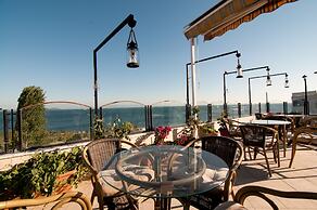 Artefes Hotel Old City